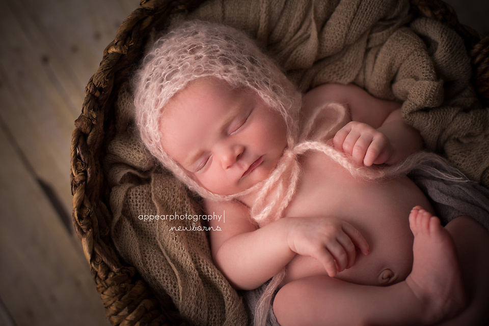 Appear Photography, Hoover, Birmingham, AL newborn baby photographer, baby bonnet, basket