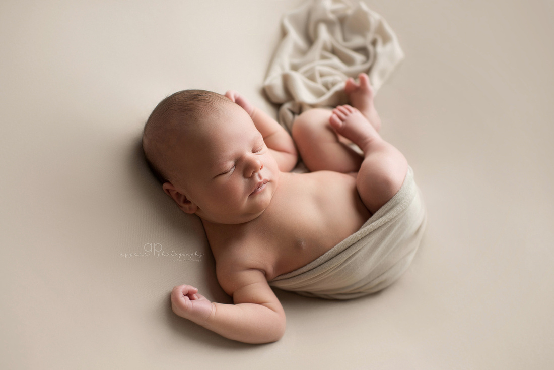 Appear Photography, Birmingham, Alabama newborn baby family photographer