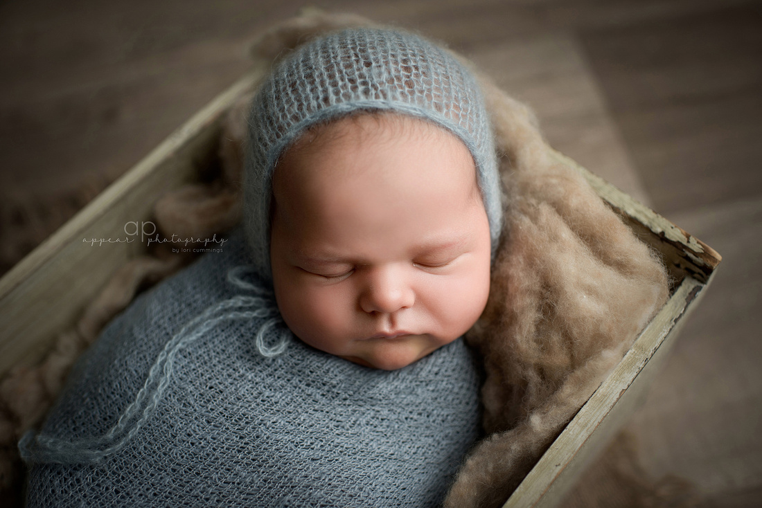 Appear Photography, Birmingham, Alabama newborn baby family photographer