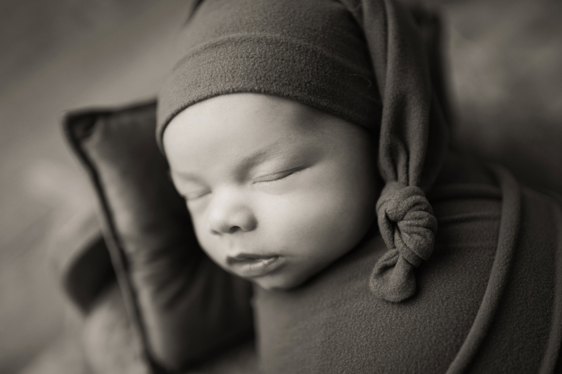 Dreamsweet Studio, Newborn baby photo session, Family photography, Central AL, Pelham, Birmingham, Alabama